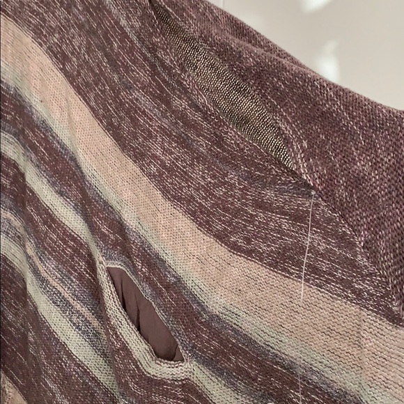 Free People oversized Poncho/Wrap - Picture 3 of 5